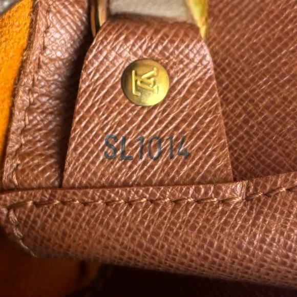 Louis Vuitton Musette Salsa AUTHENTIC GM - Picture 8 of 15